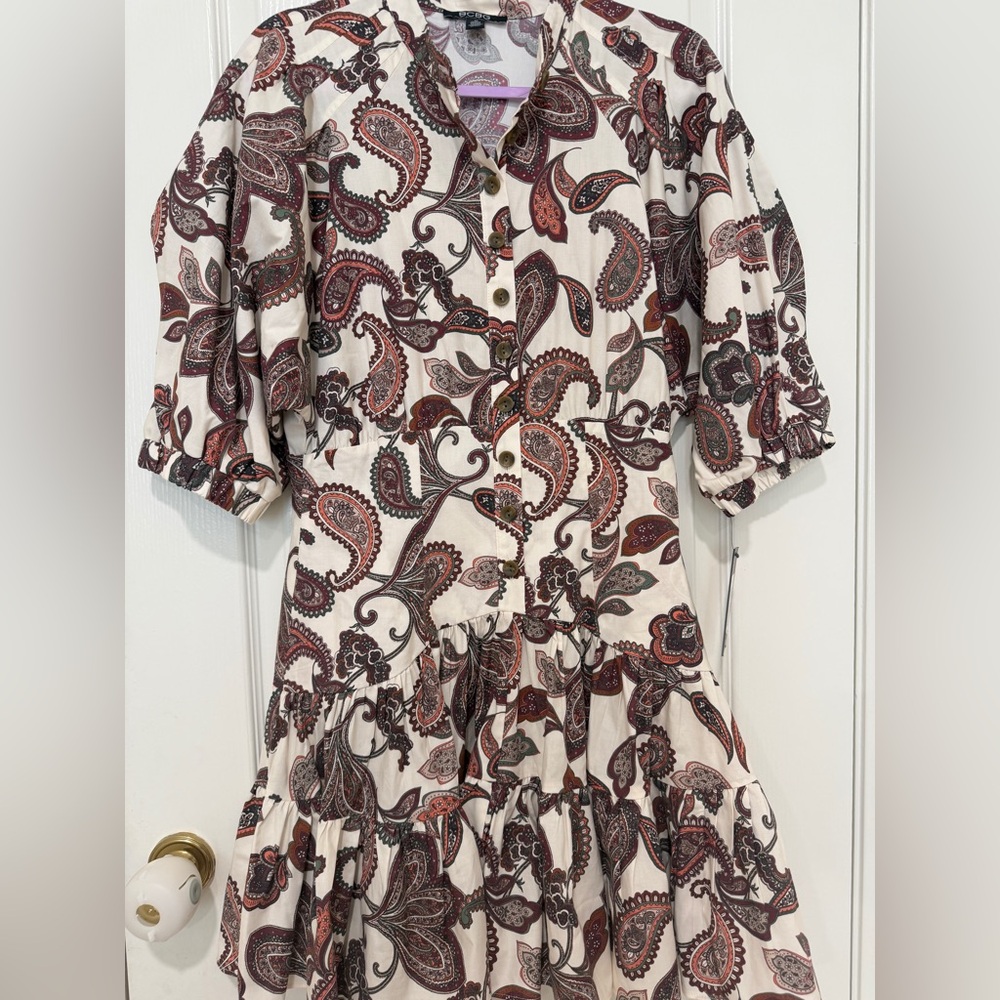 BCBG Collared Short Sleeve Fit & Flare Paisley Dress Size 10 NWT - Picture 5 of 9